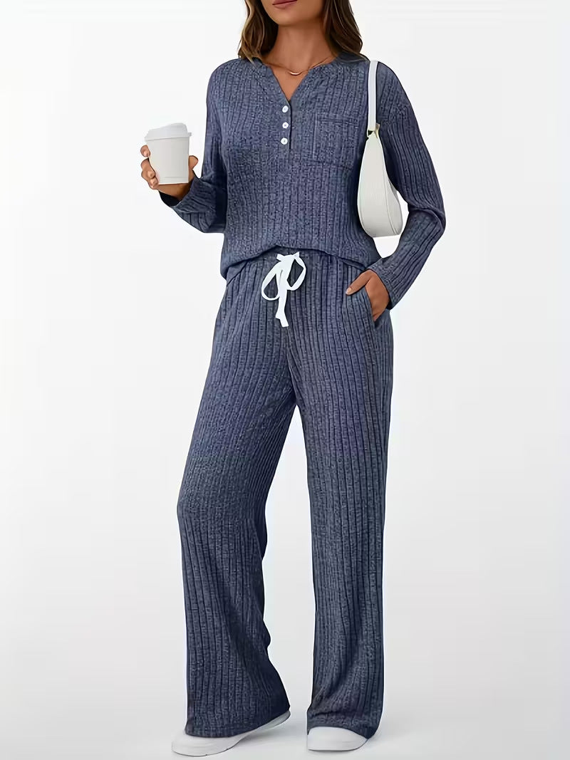 Damen Geripptes Entspannungs-Set mit Henley-Oberteil und weiter Kordelhose Shop Nory