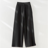 Schwarze Hose