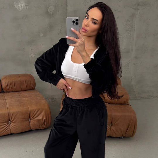 Damen weites Lounge-Set mit Cropped Zipjacke und High-Waist Relaxhose Shop Nory