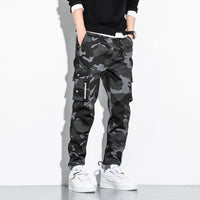Schwarz‑Camouflage