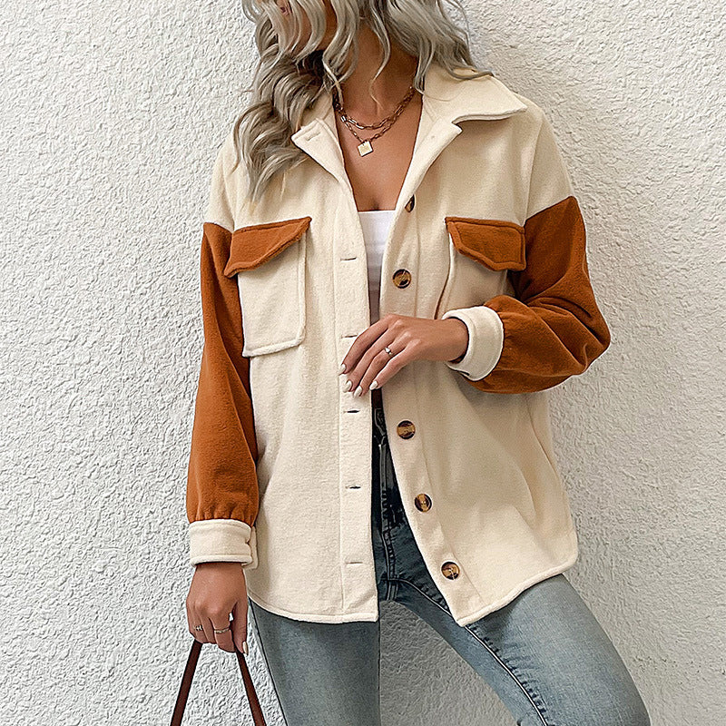 Damen weite Hemdjacke aus Teddyfleece mit Kontrastärmeln und aufgesetzten Taschen Shop Nory