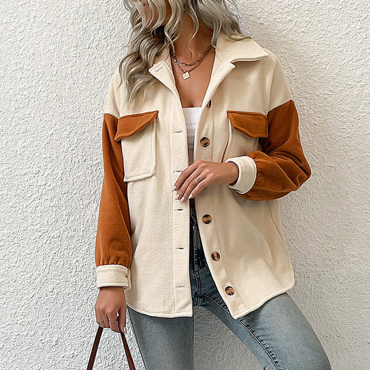 Damen weite Hemdjacke aus Teddyfleece mit Kontrastärmeln und aufgesetzten Taschen Shop Nory