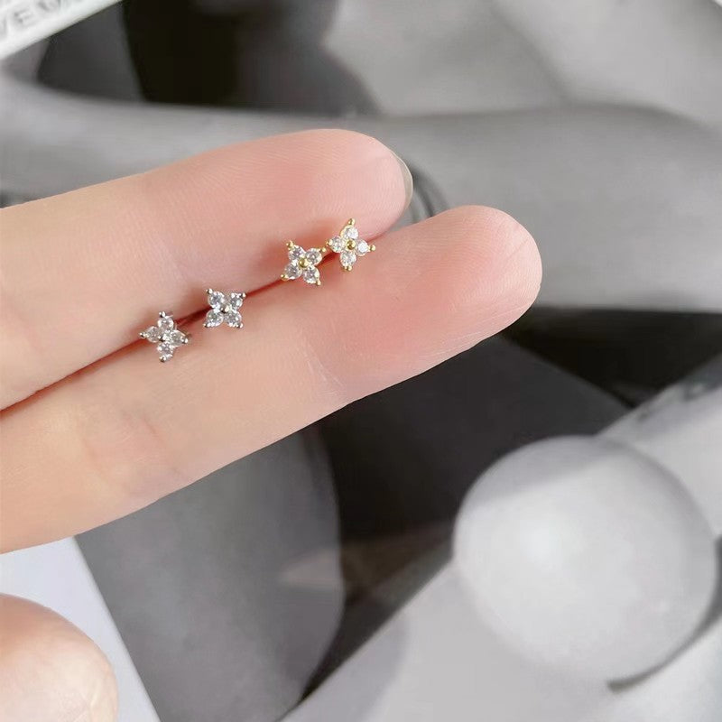 Zierliche Kristallblüten Ohrstecker Set mit Drei Größen