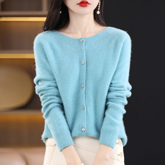 Damen Kurzgeschnittener Cardigan in Mohair‑Optik mit Rundhalsausschnitt und Perlmuttknöpfen Shop Nory