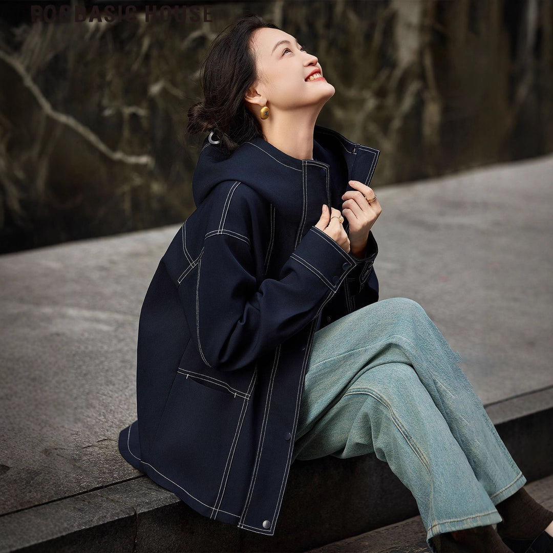 Damen Kapuzenjacke im Boxy‑Cut mit sichtbaren Kontrastnähten Shop Nory