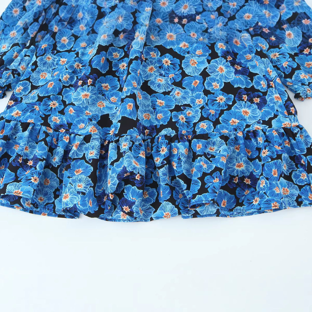 Damen Kurzkleid mit Carmen-Ausschnitt, Smokoberteil und Volantrock Shop Nory