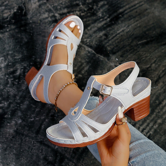 Damen T-Strap Sandaletten mit gepolstertem Komfortfußbett und mittlerem Blockabsatz Shop Nory