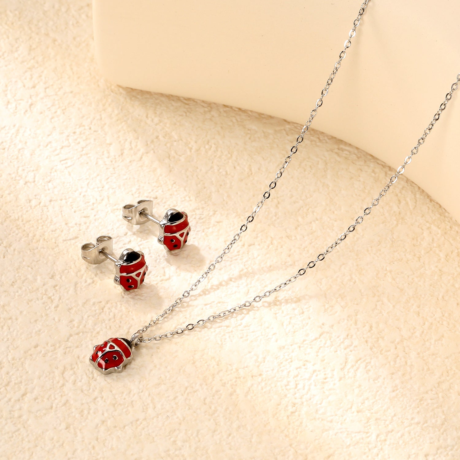 Damen Schmuckset mit Schildkrötenanhänger und passenden Ohrringen Shop Nory