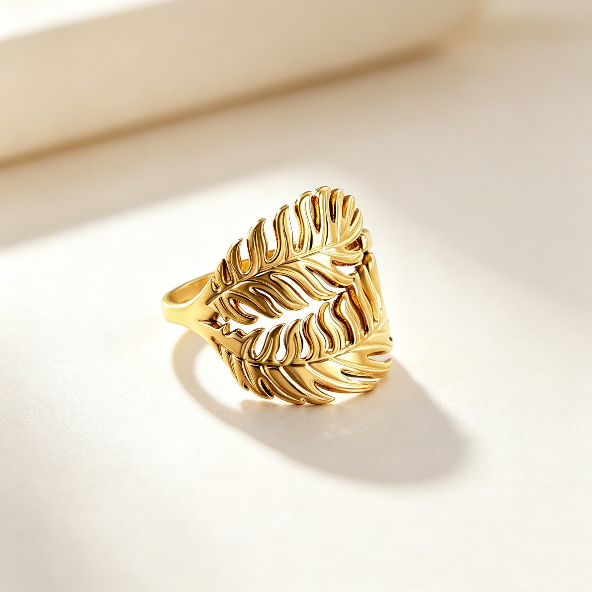 Damen Ring mit pflanzeninspiriertem Design und einstellbarer Größe Shop Nory