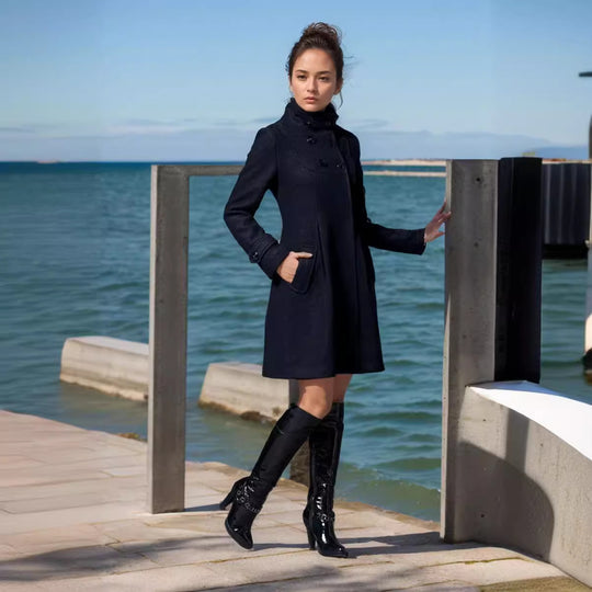 Damen Taillierter Wollmix-Mantel mit hohem Stehkragen und A-Linien-Silhouette Shop Nory