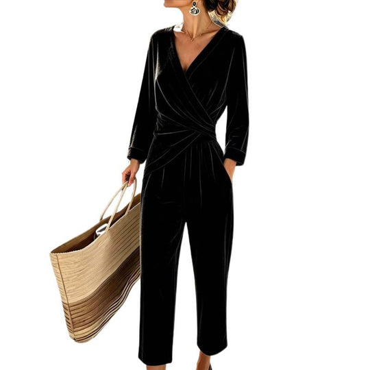 Damen Samt-Jumpsuit mit Wickeloberteil, taillierter Drapierung und weitem knöchellangem Bein Shop Nory