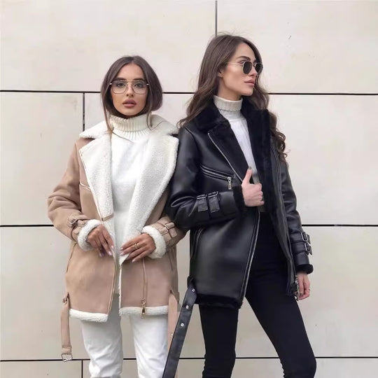 Damen Oversized Kunstleder-Fliegerjacke mit Teddyfell-Futter und Schnallen Shop Nory
