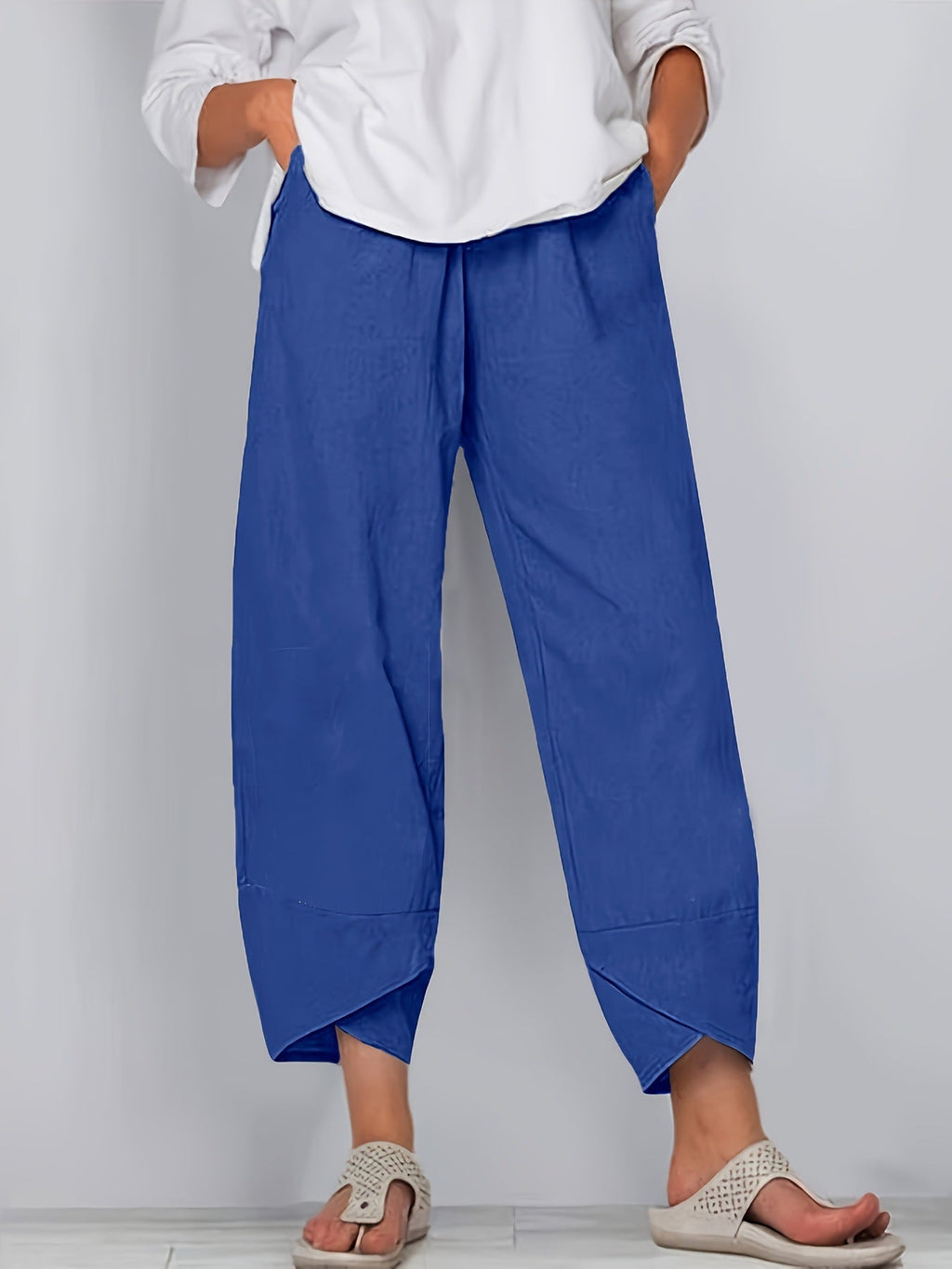 Damen weite Sommerhose mit eleganten Schnittdetails und elastischem Bund