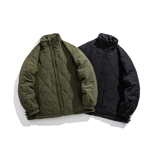 Unisex Boxy-Steppjacke im Military-Liner-Stil mit hohem Stehkragen und verstellbarem Saum Shop Nory