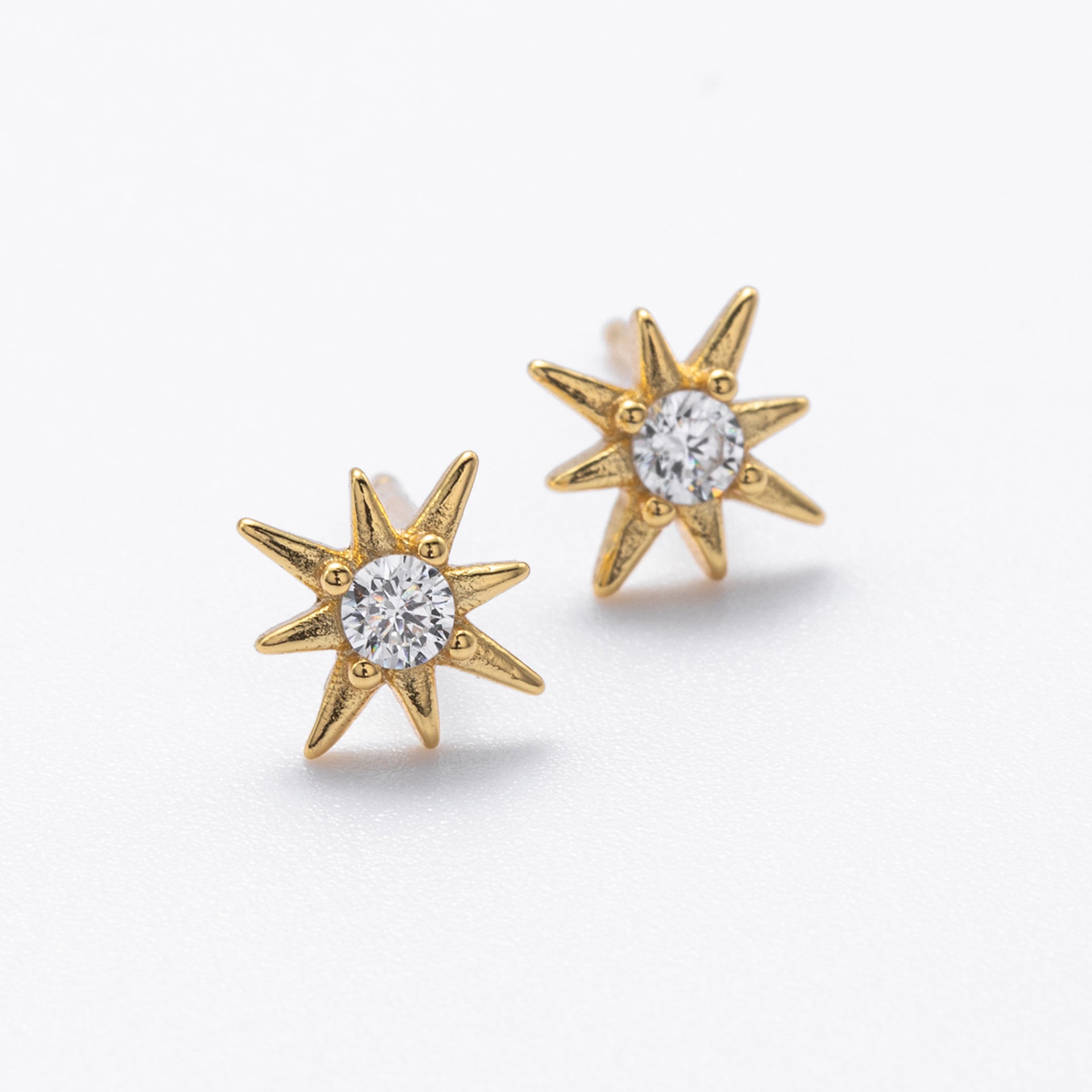 Damen Ohrstecker mit strahlendem Sternendesign Shop Nory