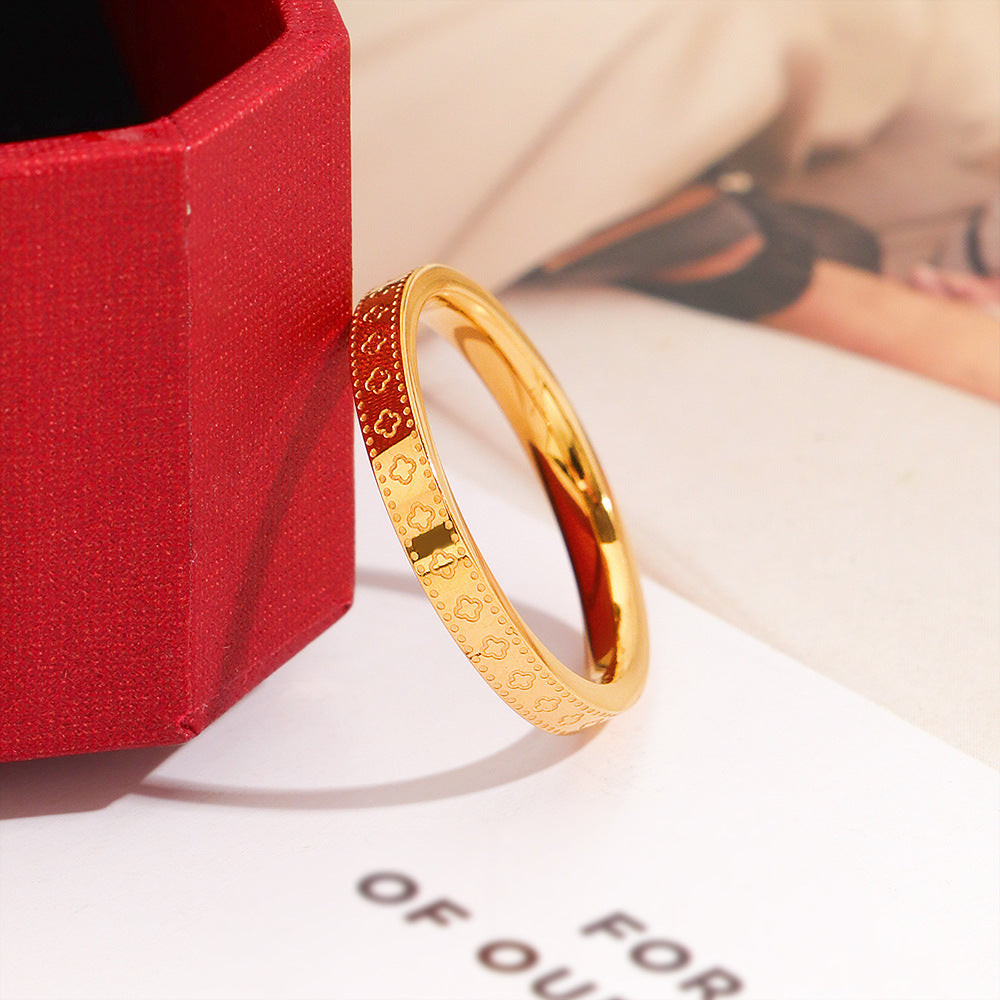 Damen eleganter Goldring mit dekorativem Muster Shop Nory