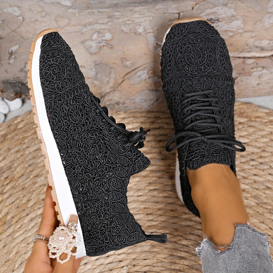 Damen Leichte Sneaker mit Häkelspitzen-Obermaterial und profilierter Gummisohle Shop Nory