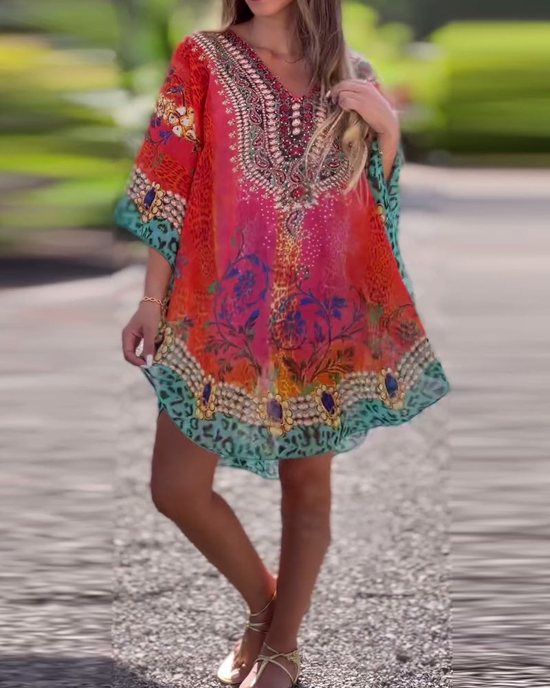 Damen nan kurzes Tunika-Kaftan mit verziertem V-Ausschnitt und floral-animalischer Bordüre