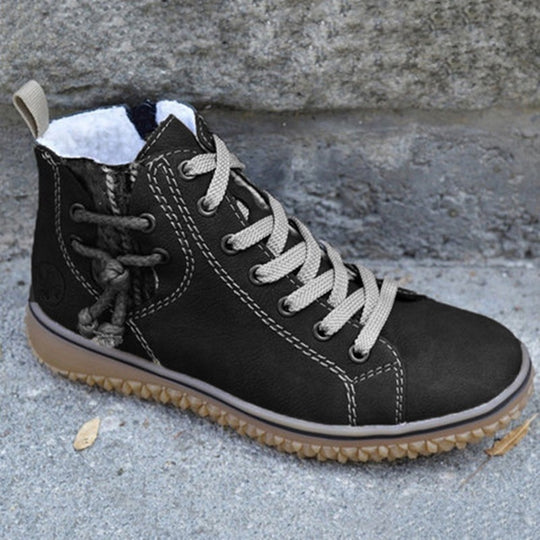 Damen High-Top Sneaker-Boot mit seitlichem Reißverschluss, dekorativem Knöchelriemen und profilierter Gummisohle Shop Nory