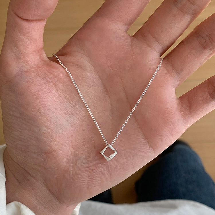 Damen elegante Halskette mit geometrischem Anhänger Shop Nory