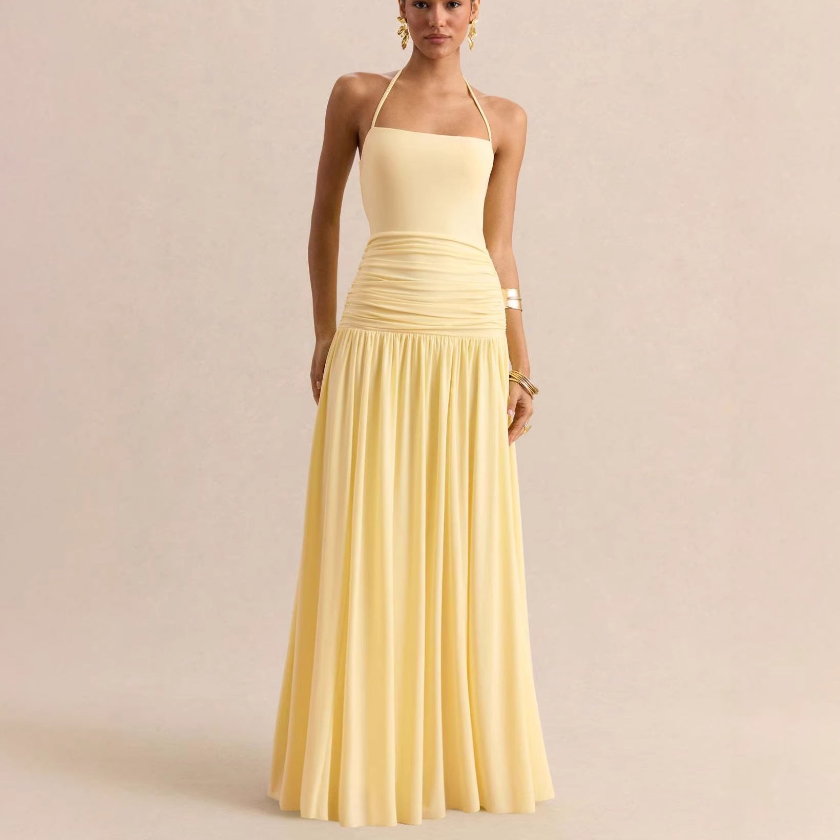 Damen Elegantes Maxikleid mit rüschiertem Oberteil und zarter Silhouette Shopnory
