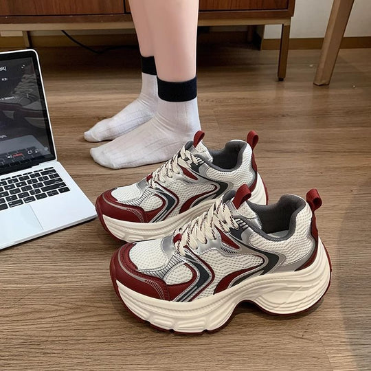 Damen Voluminöse Chunky‑Sneaker mit atmungsaktivem Mesh‑PU‑Mix und skulpturierter Wedge‑Sohle Shop Nory