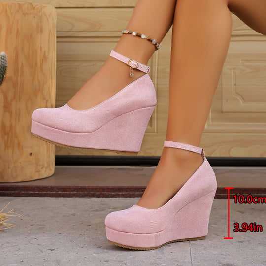 Damen Wedge-Pumps mit dekorativem Riemchen und exzellentem Fußbett