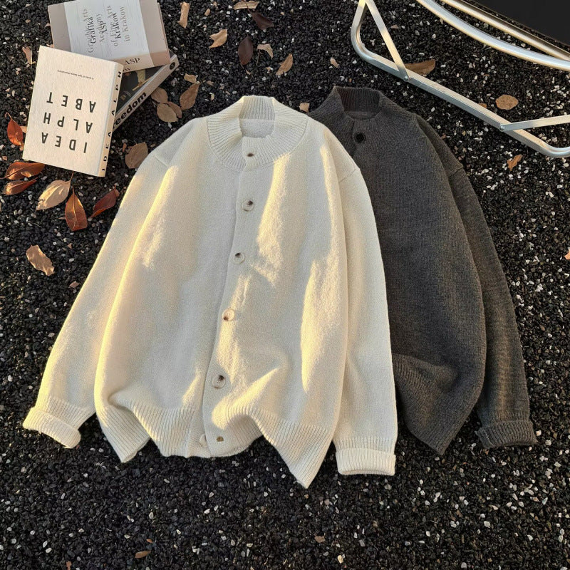 Unisex Oversized Wollmix-Cardigan mit Rundhalsausschnitt, Knopfleiste und geripptem Saum Shop Nory