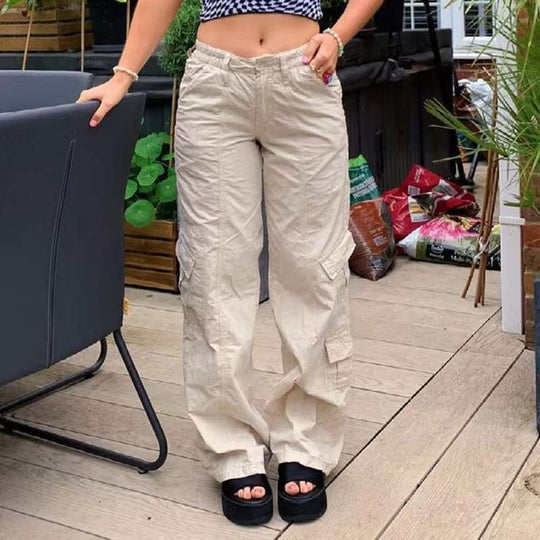 Damen Cargo-Hose mit weitem Schnitt und praktischen Seitentaschen