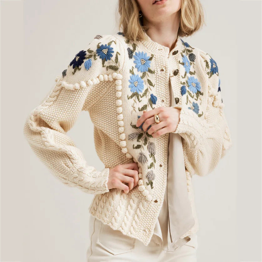Damen Eleganter Strickpullover mit floralen Stickereien