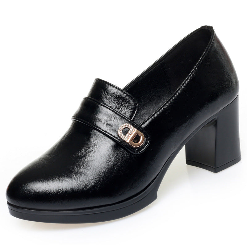 Damen elegante Pumps mit modischem Verschlussdetail