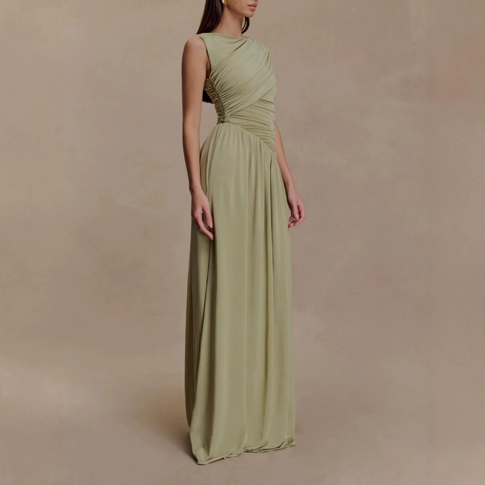 Damen Elegantes Abendkleid mit asymmetrischen Rüschendetails