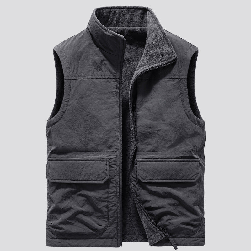 Herren Outdoor-Utilityweste mit Fleece-Innenlage, hohem Stehkragen und Frontklappentaschen Shop Nory
