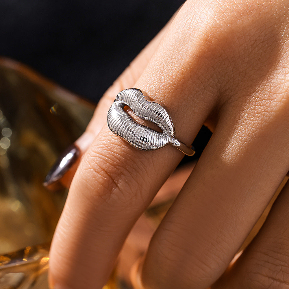 Damen Ring in Lippenform aus Titan Shop Nory