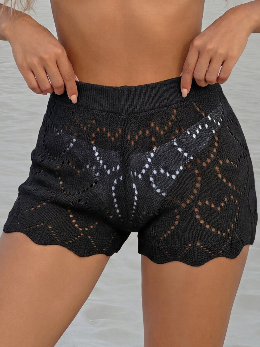 Damen luftige Häkelshorts mit Herzen