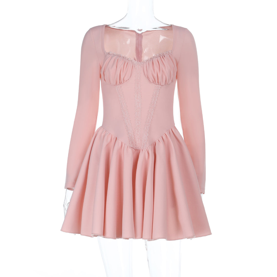 Damen Tailliertes Minikleid mit geraffter Korsagen‑Optik und Volantrock Shop Nory