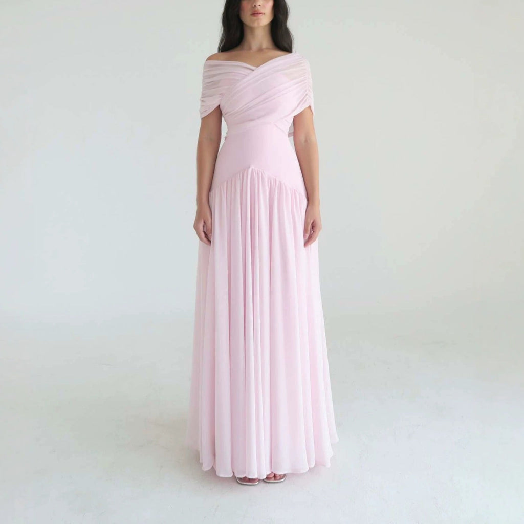 Damen Elegantes Maxikleid mit Wickeloptik und transparenten Ärmeln Shopnory