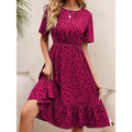 Damen Sommerliches A-Linien Kleid mit Rüschensaum und Punkten