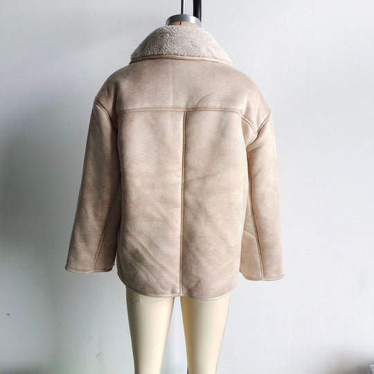 Damen Boxy Jacke in Lammfelloptik mit Teddyfutter und großem Umlegekragen Shop Nory