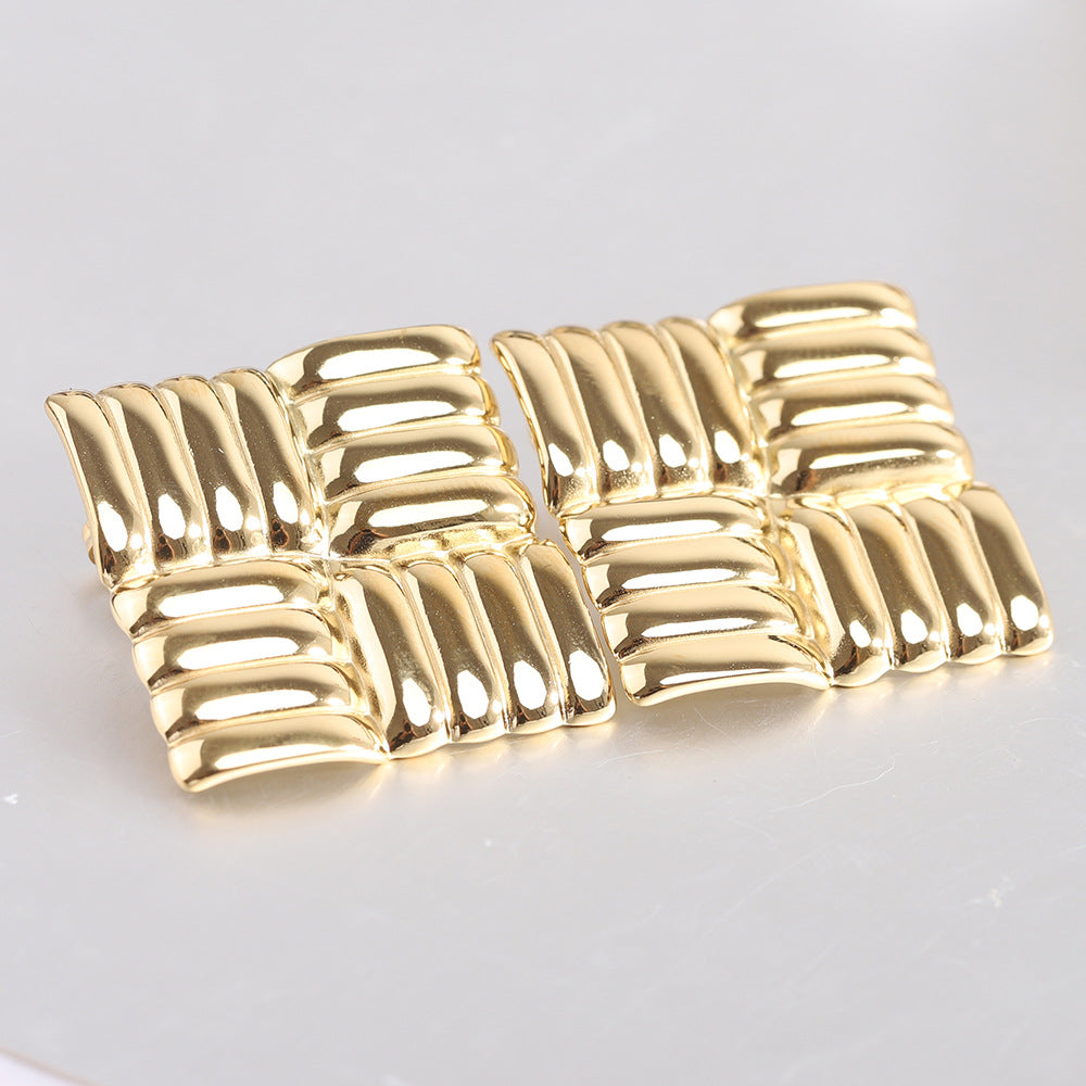 Damen Ohrringe im modernen, skulpturalen Design Shop Nory