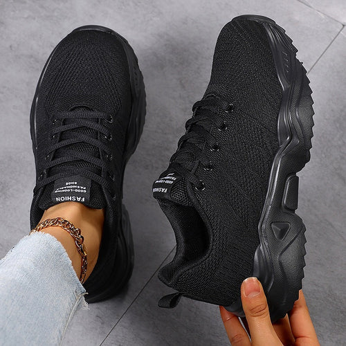 Damen Urbaner Strick-Sneaker mit elastischem Schaft, robuster Profilsohle und gepolstertem Komfortfußbett Shop Nory