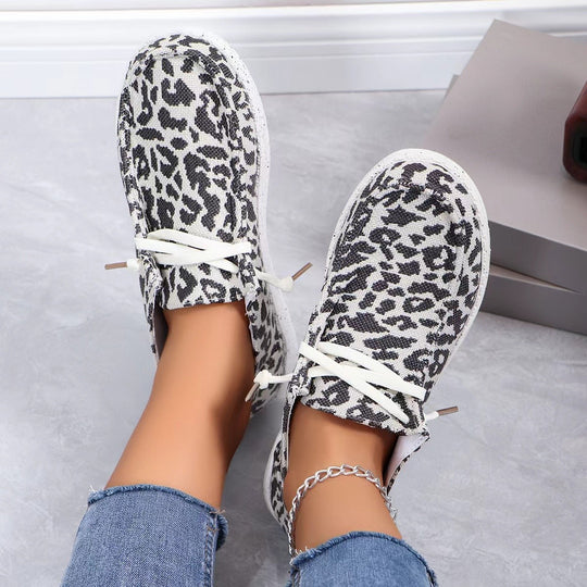 Damen Slip-On Sneaker im Leoprint mit Canvas-Obermaterial und elastischem Schnürband Shop Nory