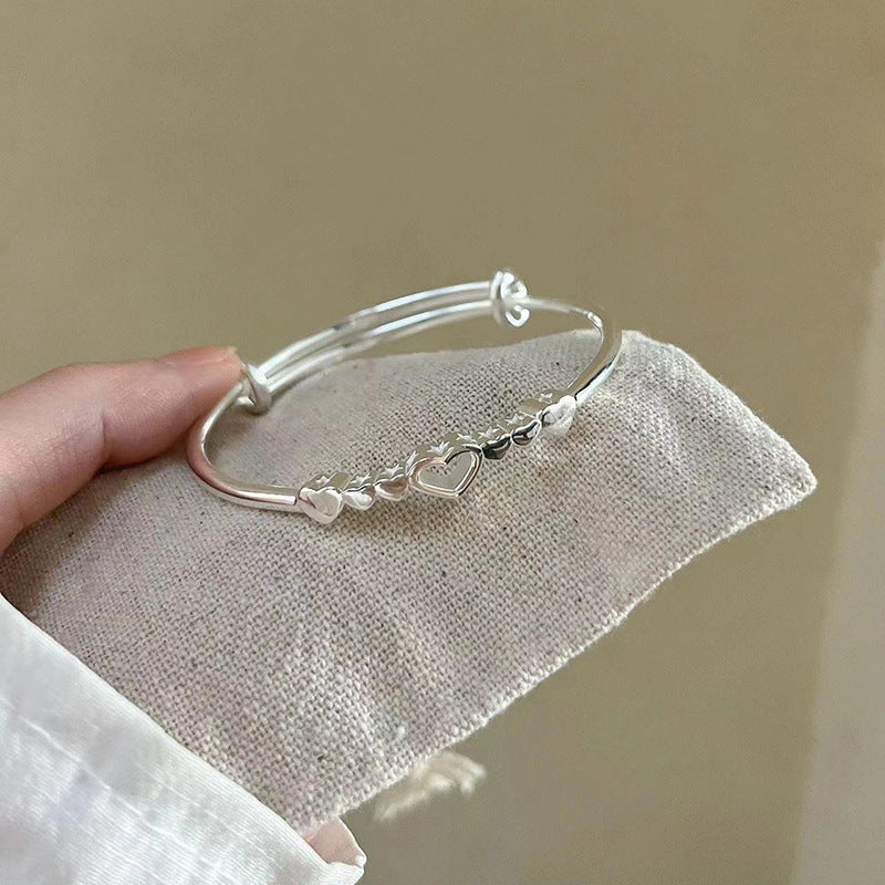 Damen Offenes Armband mit herzförmigem Design Shop Nory