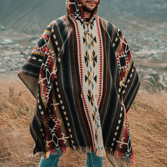 Herren Kapuzenponcho aus Wollmix mit Fransen und Ethno‑Jacquardmuster Shop Nory