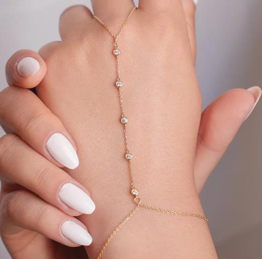 Damen Fußkettchen mit funkelnden Zirkonia-Akzenten Shop Nory