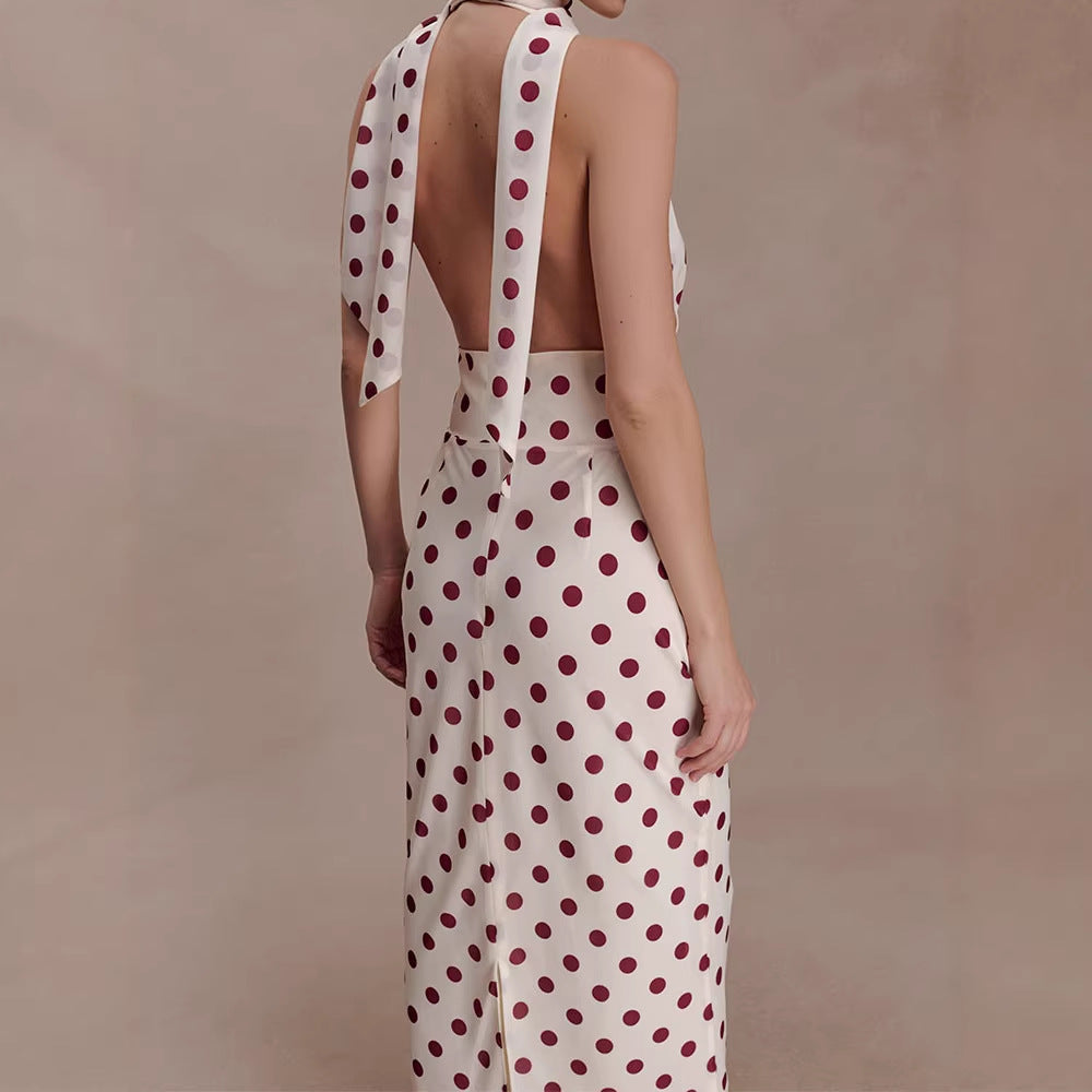 Damen Halter-Maxi-Kleid mit klassischen Punkten Shopnory