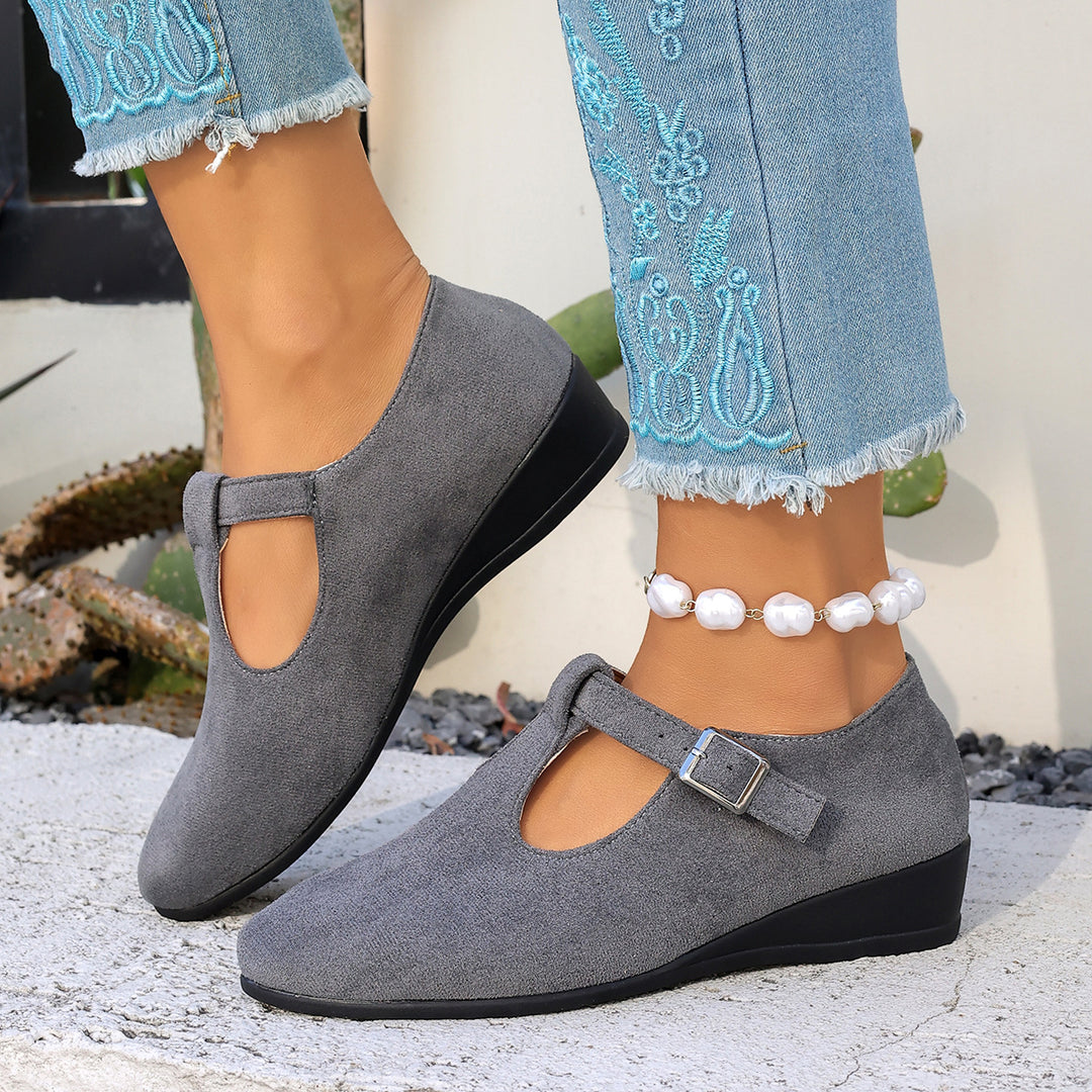 Damen Keil-Ballerinas mit gekreuzten Elastikriemen und weichem Memory-Fußbett Shop Nory