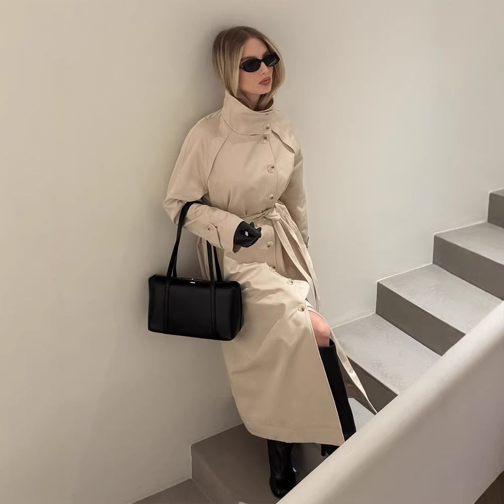Damen Maxilanger Trenchmantel mit hohem Stehkragen, doppelreihiger Knopfleiste und Bindegürtel Shop Nory