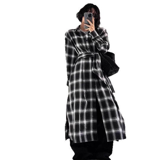 Damen Langes Karo-Hemd im Oversize‑Cut mit Taillen-Knotendetail und Seitenschlitzen Shop Nory