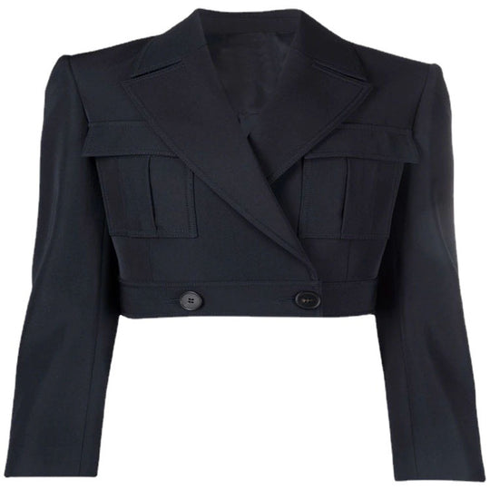 Damen Kurzblazer im Tailoring mit aufgesetzten Pattentaschen und markanter Schulterpartie Shop Nory